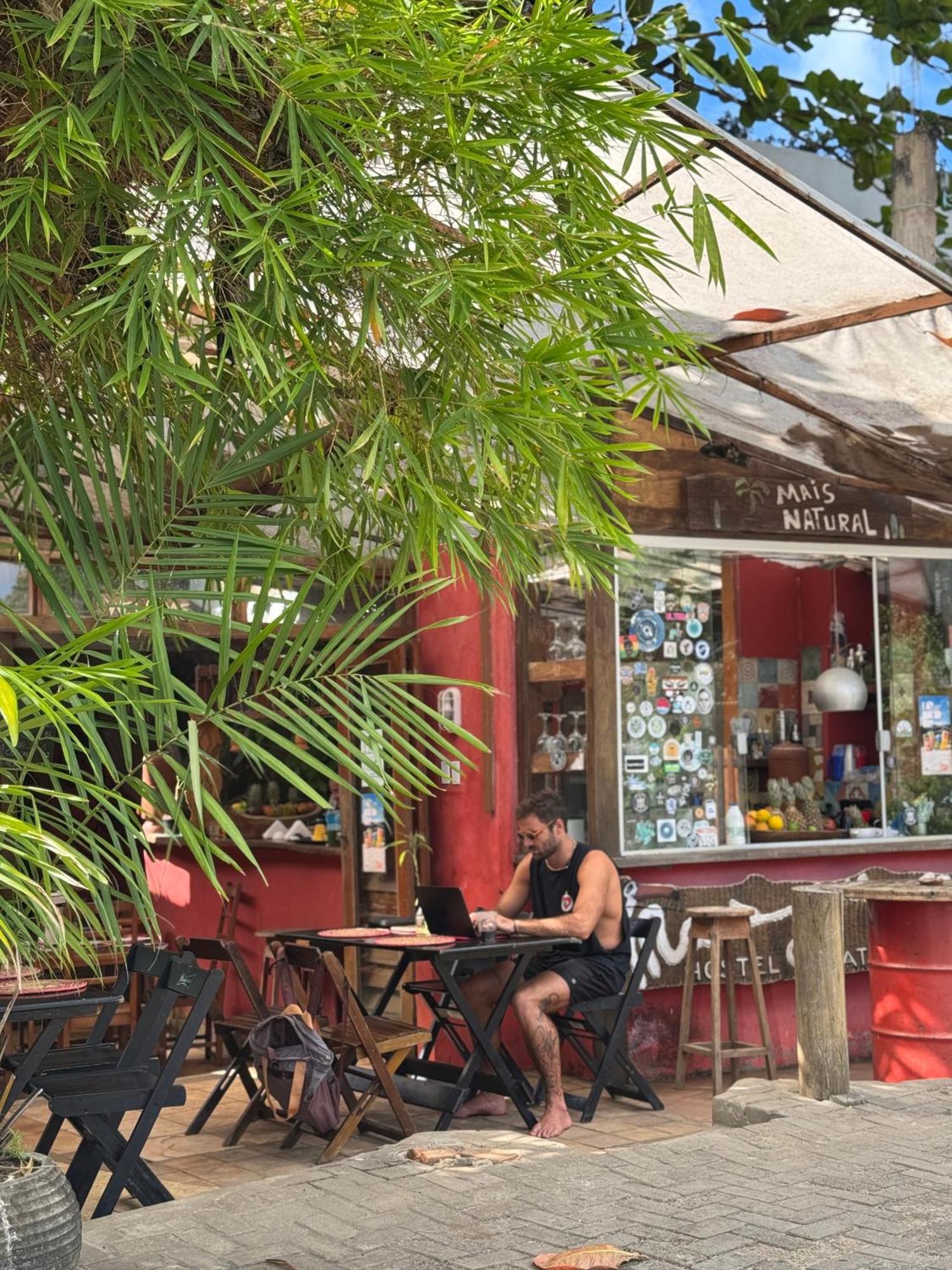 Mais Que Nada Itacaré - Hostel, Bar&Breakfast Exterior foto